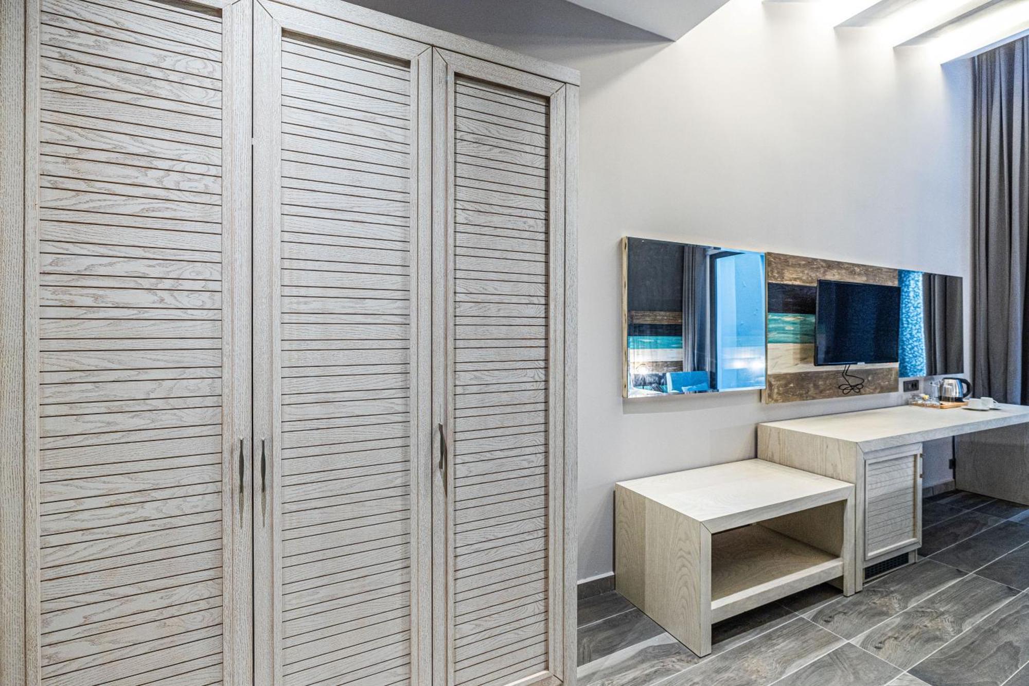 Goezegir Hotel Bodrum Bagian luar foto
