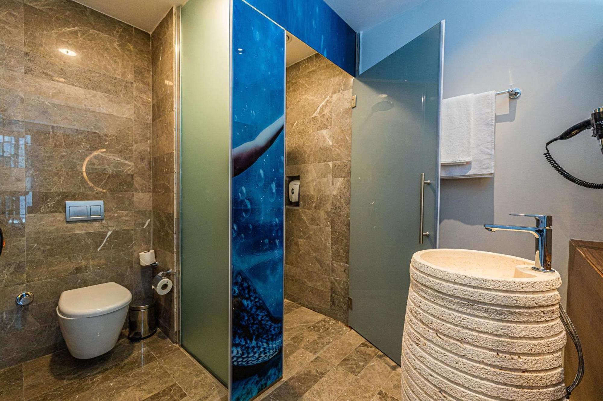 Goezegir Hotel Bodrum Bagian luar foto